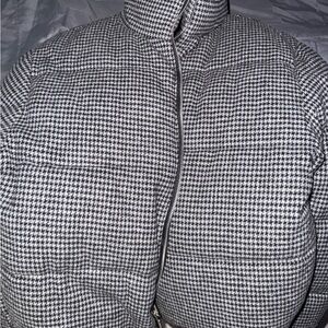 Fashion Nova Black Houndstooth Puffer Jacket